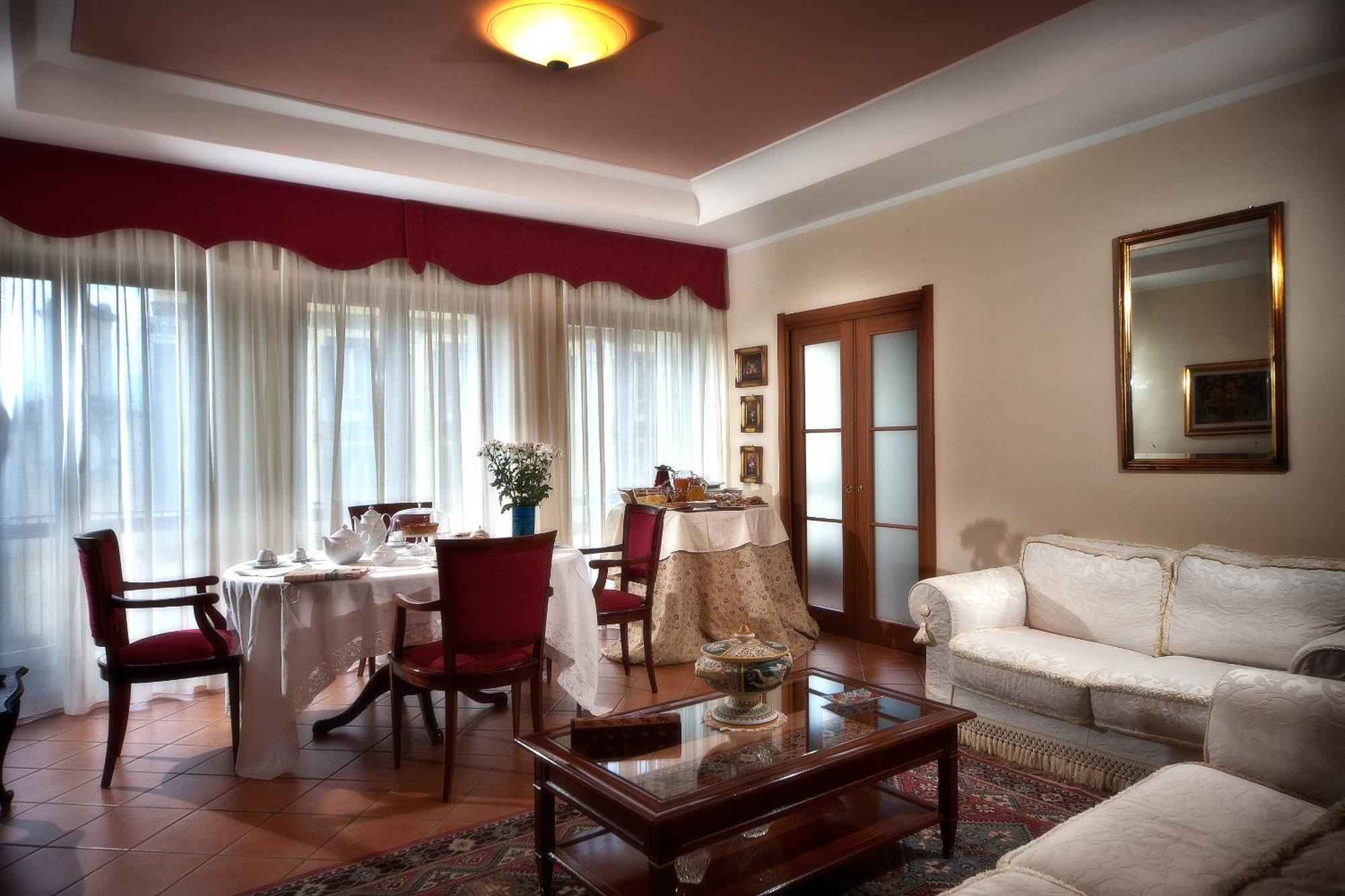 Napoli Porta Di Mare Bed and Breakfast Εξωτερικό φωτογραφία
