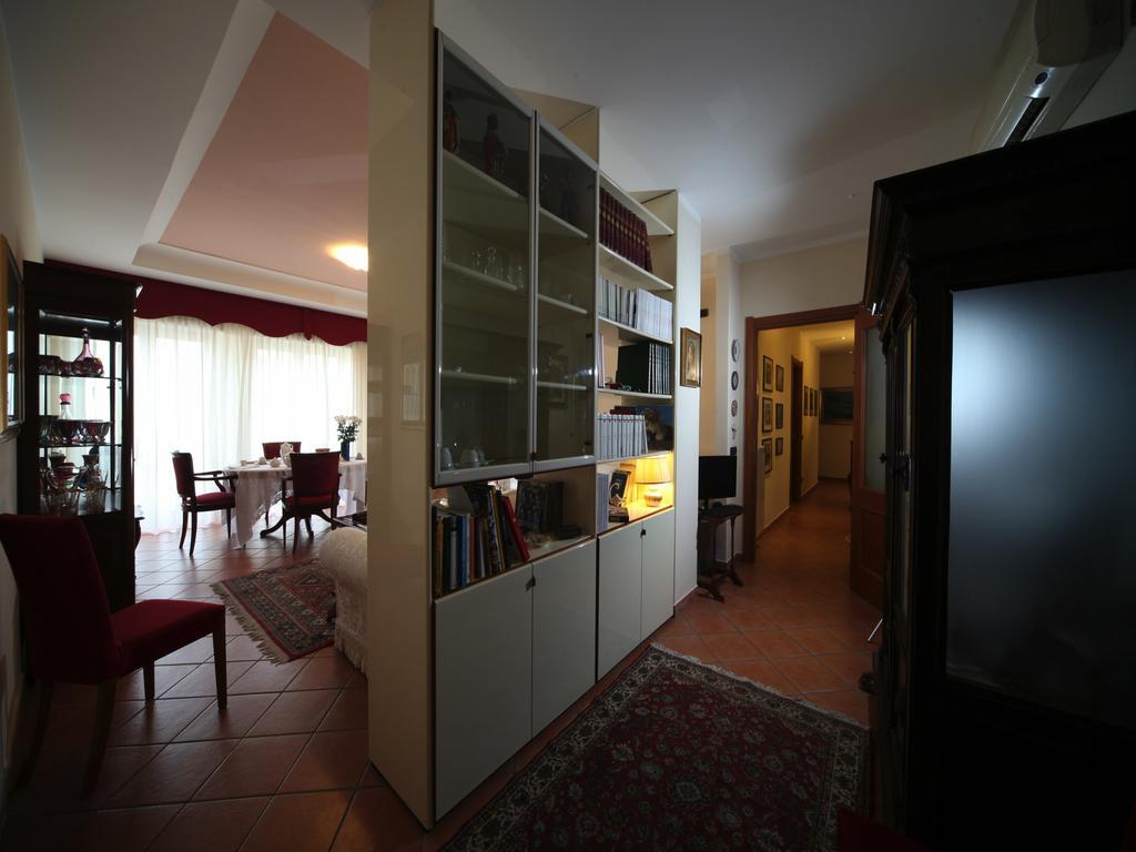 Napoli Porta Di Mare Bed and Breakfast Εξωτερικό φωτογραφία