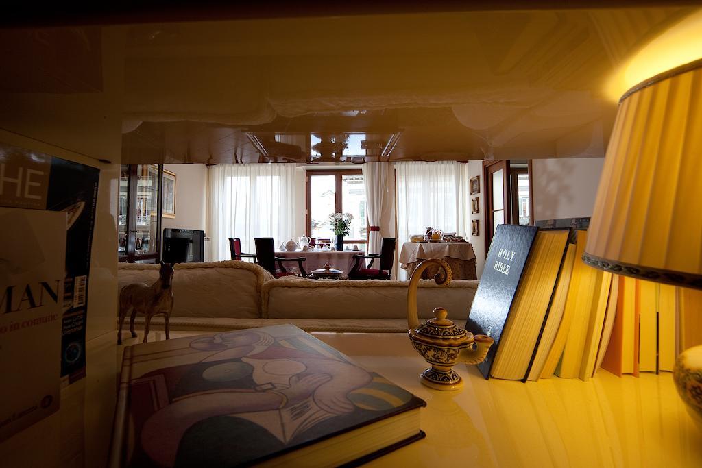 Napoli Porta Di Mare Bed and Breakfast Εξωτερικό φωτογραφία