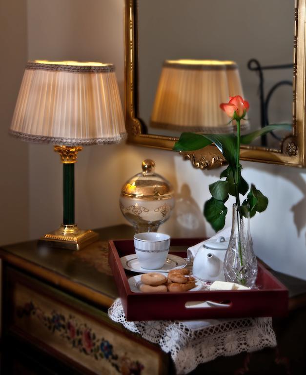 Napoli Porta Di Mare Bed and Breakfast Δωμάτιο φωτογραφία